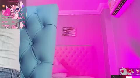 Paula online show from 11.21.25