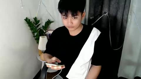 Snapshot of _mikko_moto_ chatting on 04.11.26 _mikko_moto_ online show from 04.11.26