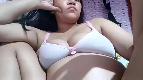 _milkytitsmomxx_ online show from 03.10.25