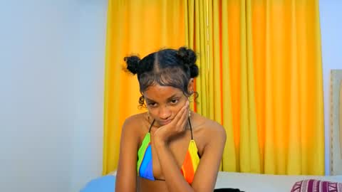 Snapshot of _mimimars chatting on 03.10.26 Mimi online show from 03.10.26