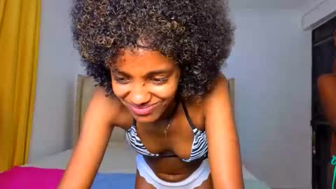 Snapshot of _mimimars chatting on 03.16.26 Mimi online show from 03.16.26