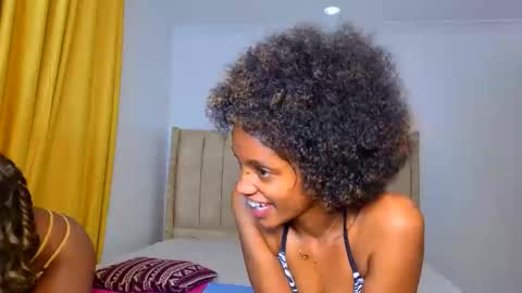 Snapshot of _mimimars chatting on 03.16.26 Mimi online show from 03.16.26