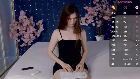 Victoria online show from 02.08.26