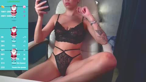 Snapshot of _miss__cherry_ chatting on 12.19.25 Milana Im glad to see you here online show from 12.19.25