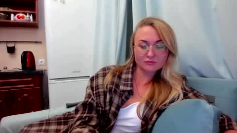 Eva online show from 09.11.25