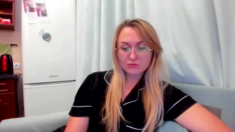 Eva online show from 10.10.25