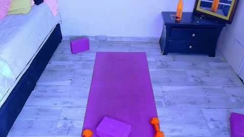 karoline uwu online show from 09.19.25