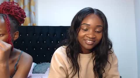 Snapshot of _miss_lofty chatting on 12.06.24 Lofty online show from 12.06.24