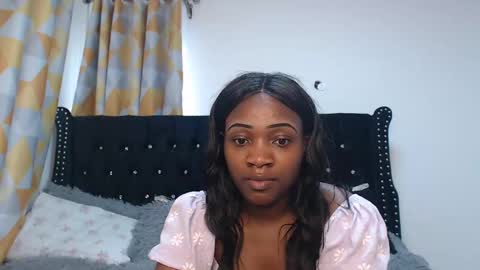 Snapshot of _miss_lofty chatting on 12.20.24 Lofty online show from 12.20.24