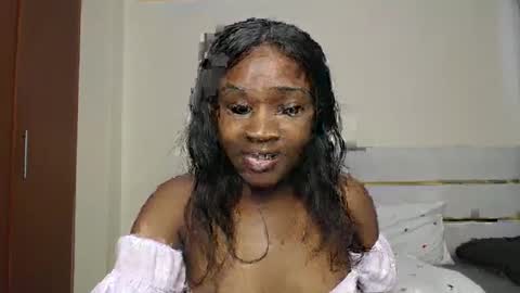 Snapshot of _miss_lofty chatting on 02.04.25 Lofty online show from 02.04.25