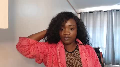 Snapshot of _miss_lofty chatting on 02.24.25 Lofty online show from 02.24.25