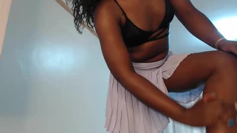 Snapshot of _miss_lofty chatting on 03.09.25 Lofty online show from 03.09.25
