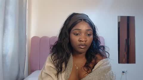 Snapshot of _miss_lofty chatting on 09.11.25 Lofty online show from 09.11.25