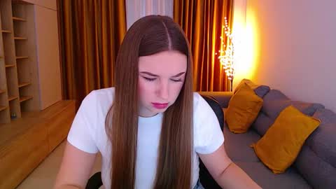 Mia online show from 03.21.26