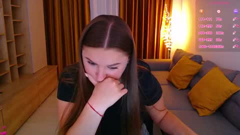 Mia online show from 07.08.26