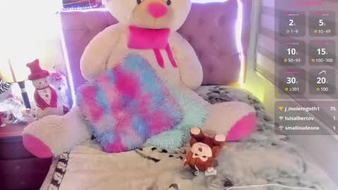 Snapshot of _missemily chatting on 12.31.24 Emi online show from 12.31.24