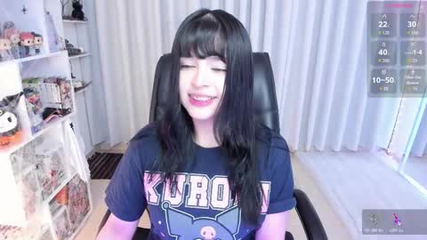 Snapshot of _misshoneyxx chatting on 10.18.25 Hanna Idependent Model online show from 10.18.25