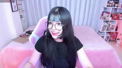 Hanna  Idependent Model   online show from 07.26.26