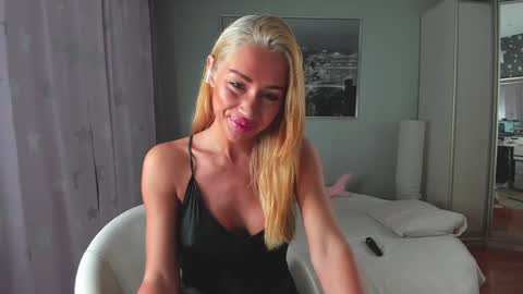 alienmito online show from 09.20.25