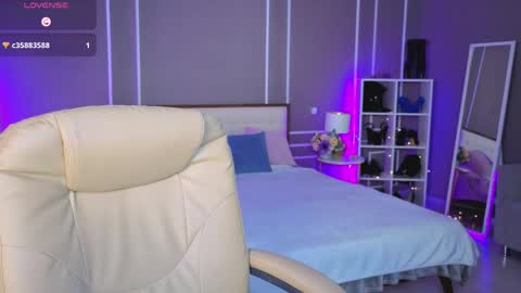  MIURA  online show from 04.10.26