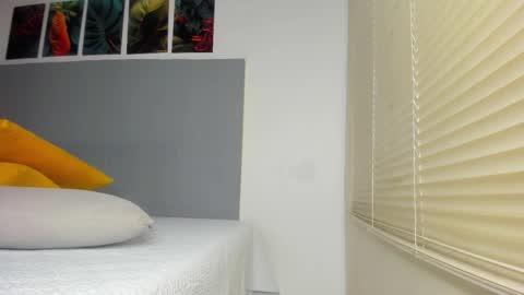 Snapshot of _molly_rosse_ chatting on 01.16.26 _molly_rosse_ online show from 01.16.26