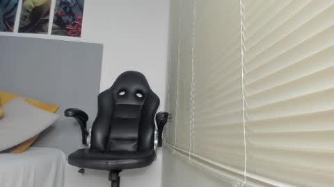 Snapshot of _molly_rosse_ chatting on 02.04.26 _molly_rosse_ online show from 02.04.26