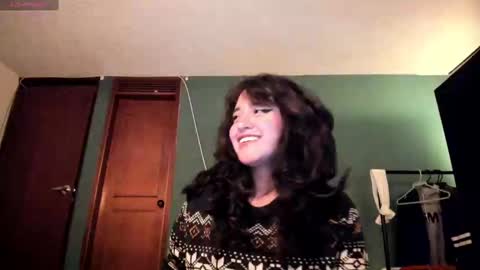 Snapshot of _moon_cake_ chatting on 02.27.25 Next stream 950 pm Colombia time xd online show from 02.27.25