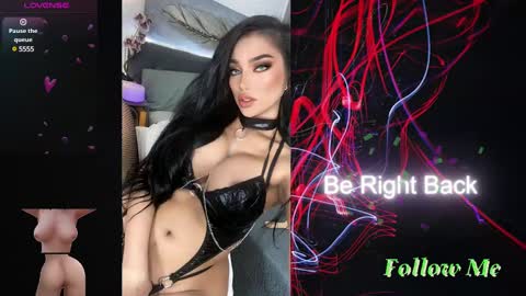 Snapshot of _morganmoore_ chatting on 12.15.24 MORGAN KEEP ON FOLLOWING online show from 12.15.24