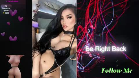 Snapshot of _morganmoore_ chatting on 12.16.24 MORGAN KEEP ON FOLLOWING online show from 12.16.24