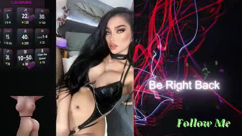 Snapshot of _morganmoore_ chatting on 12.31.24 MORGAN KEEP ON FOLLOWING online show from 12.31.24
