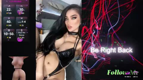 Snapshot of _morganmoore_ chatting on 01.20.25 MORGAN KEEP ON FOLLOWING online show from 01.20.25