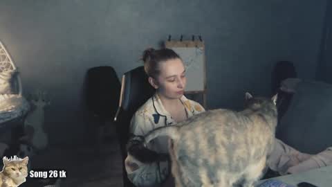 Debby  online show from 04.29.26