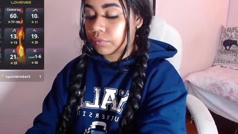 Snapshot of _nahom_ chatting on 12.29.24 nahomi online show from 12.29.24