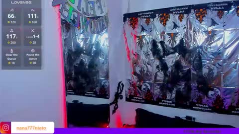 Nana  online show from 10.25.25