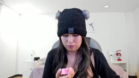 Natalie online show from 12.29.24