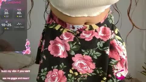 _nayade_ online show from 09.21.25