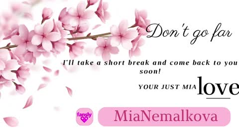Mia with a big heart  online show from 12.26.24