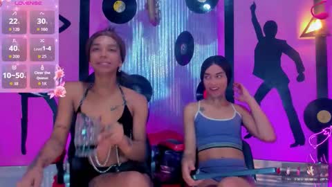 Snapshot of _nickyminach chatting on 10.03.25 Nicky  Please help me with your thumbs up its importan online show from 10.03.25