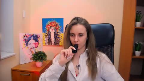 Nica online show from 02.17.25