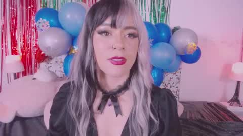 niiky online show from 12.17.24