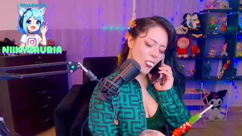 niiky online show from 12.01.25