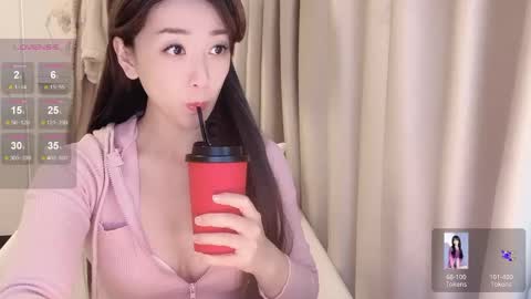_nina_77 online show from 12.31.24