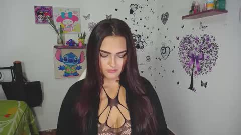 Nina  online show from 10.28.25