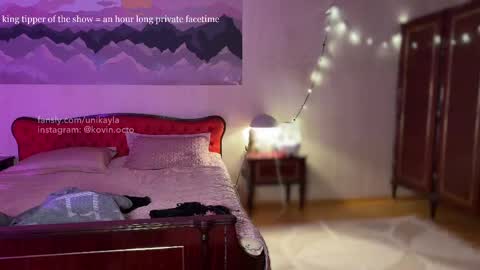 Snapshot of _octopussy_ chatting on 02.14.25 Mikayla online show from 02.14.25