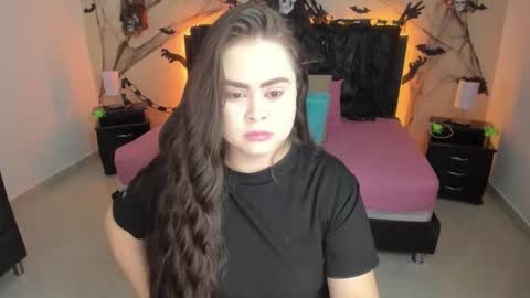 Olivia jones online show from 10.15.25