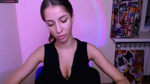 Olivia online show from 07.12.26