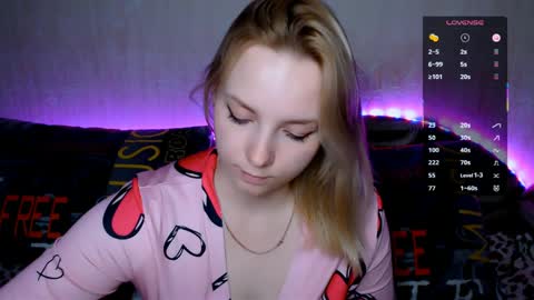 Snapshot of _pando4ka_ chatting on 04.10.26 pando4ka online show from 04.10.26