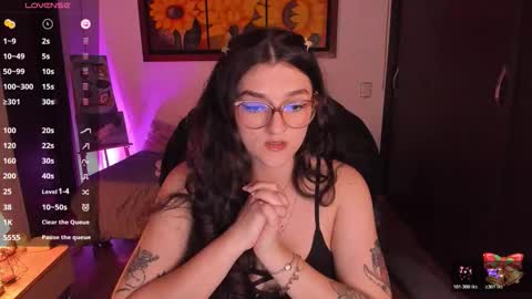 violeta ig  online show from 11.24.25