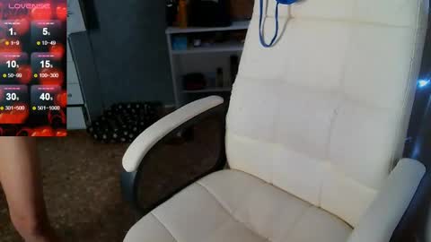 Ilona online show from 12.29.24