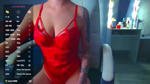 Ilona online show from 12.01.25